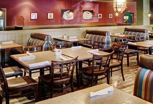 Chateau Nova Kingsway エドモントン エクステリア 写真