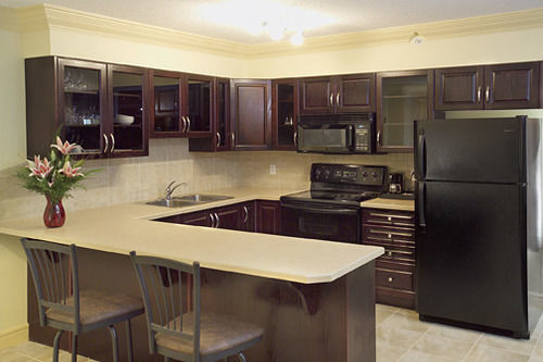 Chateau Nova Kingsway エドモントン 部屋 写真